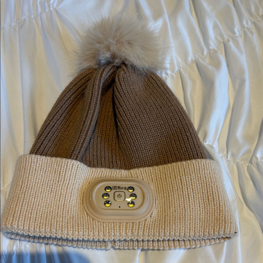 Pom Hat Soft with LED Light Beanie winter warm with Pom Pom Stretchy